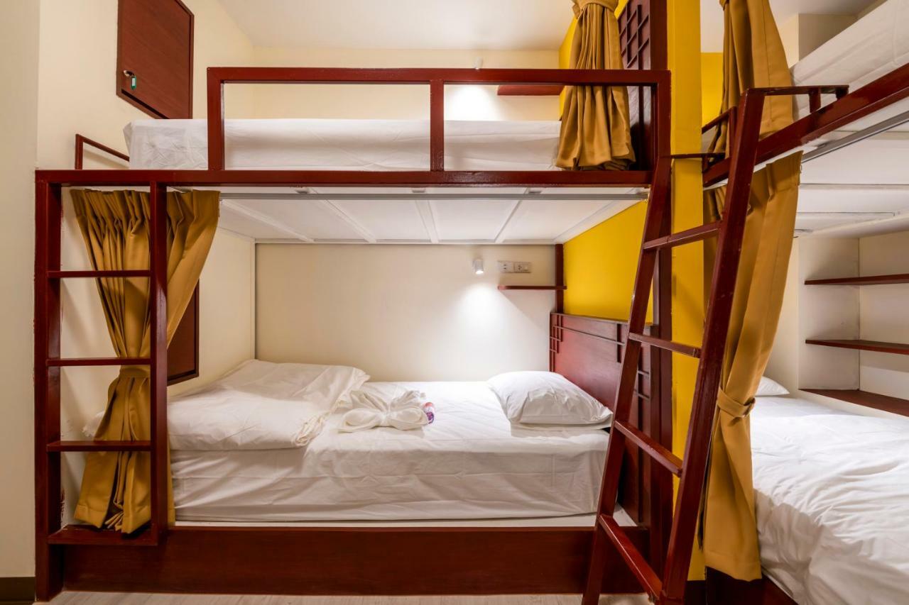 Scala Hostel Bangkok Extérieur photo