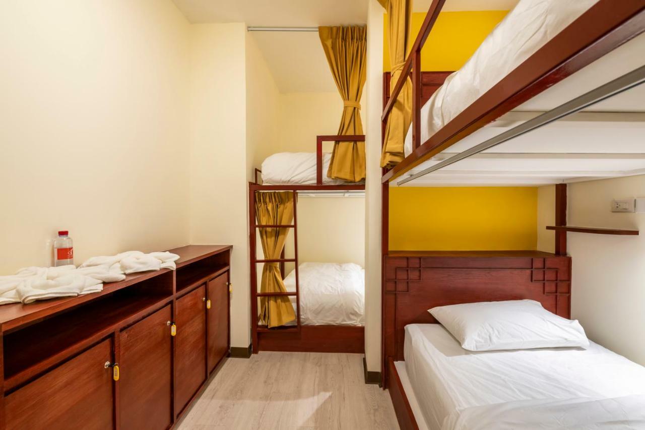 Scala Hostel Bangkok Extérieur photo