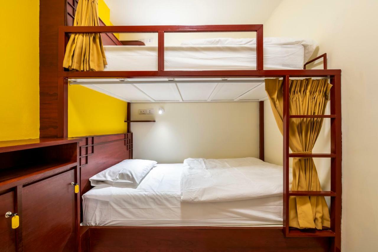 Scala Hostel Bangkok Extérieur photo