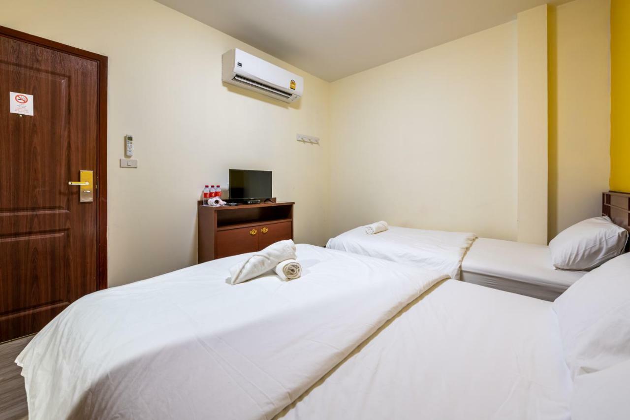 Scala Hostel Bangkok Extérieur photo